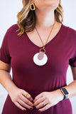 Vestido com Babado Gola V e Manga Curta Verona