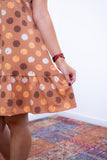 Vestido com Babado Gola V e Manga Curta Verona