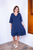 Vestido Midi de Duas Camadas Decote V com Manga Morcego em Crepe Lívia