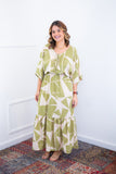 Vestido Celina – Manga Japonesa Longo em Crepe Fluido