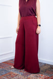 Calça Maxi Renata – Pantalona em Linho Light com Bolsos Laterais