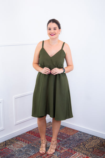 Vestido Malu – Alcinha Ajustável em Viscose Marrant com Saia Evasê e Bolsos