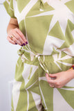 Conjunto Salvador – Bermudinha e Blusa em Crepe com Estampa Geométrica