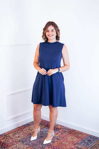 Vestido Emily -  Regata de Amarrar nas Costas em Malha Confort