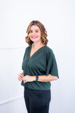 Blusa Cristina - Com Manga Morcego Gola V em Malha Confort