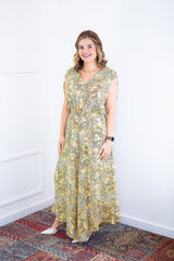 Macacão Caribe - Pantalona em Crepe com Decote V - Naguirre Shop