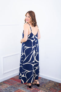 Macacão Grécia – Pantalona em Crepe com Alça Ajustável - Naguirre Shop