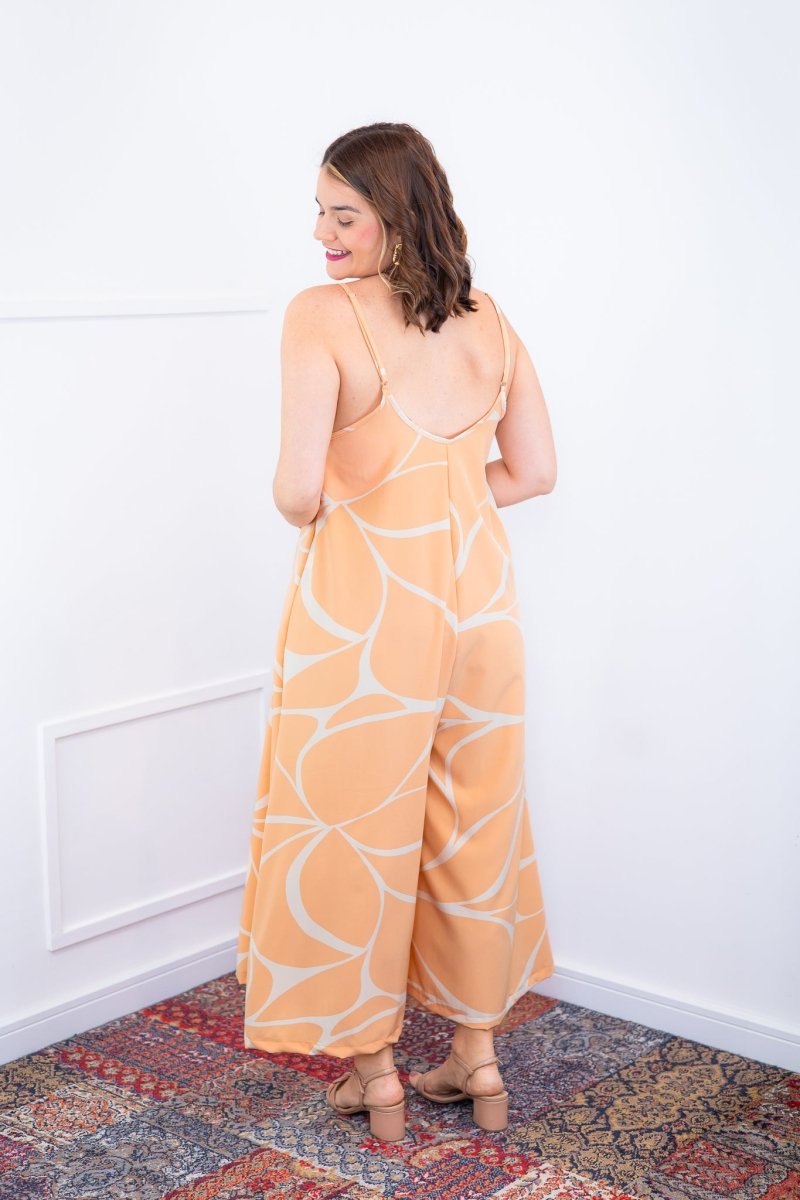 Macacão Grécia – Pantalona em Crepe com Alça Ajustável - Naguirre Shop