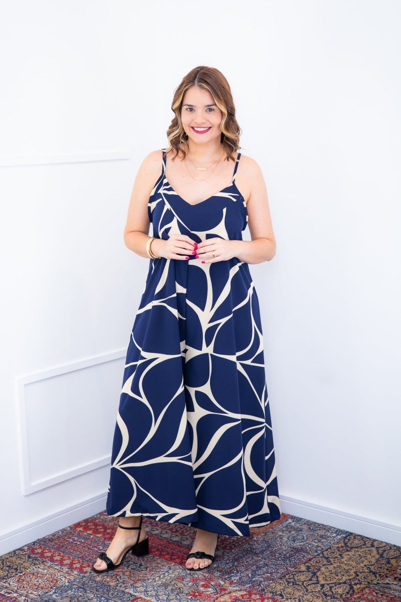 Macacão Grécia – Pantalona em Crepe com Alça Ajustável - Naguirre Shop