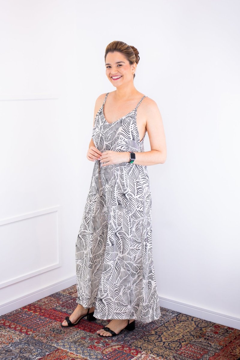 Macacão Grécia – Pantalona em Crepe com Alça Ajustável - Naguirre Shop