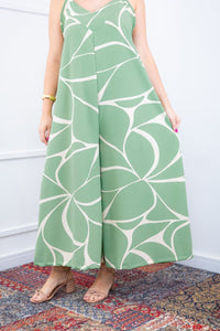 Macacão Grécia – Pantalona em Crepe com Alça Ajustável - Naguirre Shop