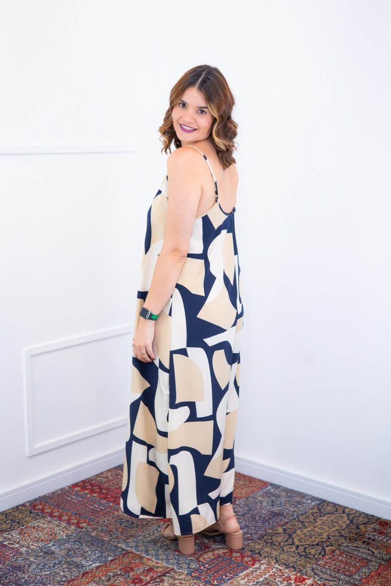 Macacão Grécia – Pantalona em Crepe com Alça Ajustável - Naguirre Shop