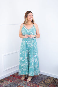 Macacão Grécia – Pantalona em Crepe com Alça Ajustável - Naguirre Shop