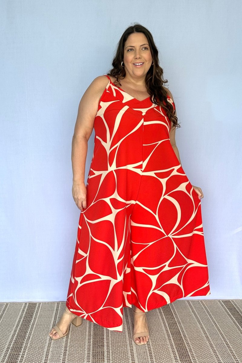 Macacão Grécia – Pantalona em Crepe com Alça Ajustável - Naguirre Shop