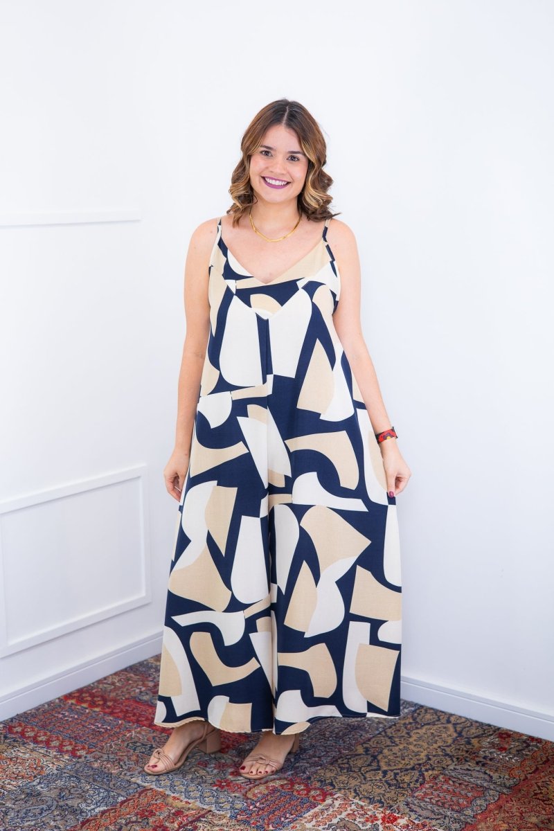 Macacão Grécia – Pantalona em Crepe com Alça Ajustável - Naguirre Shop