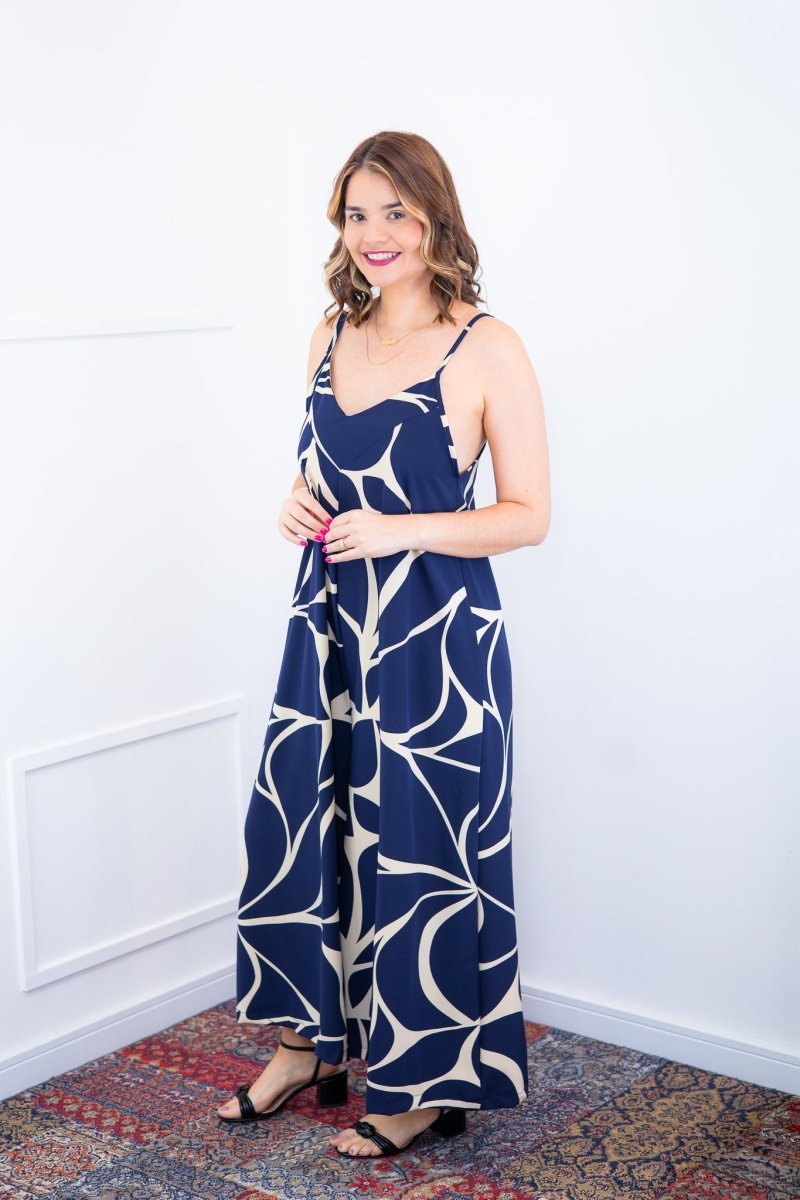 Macacão Grécia – Pantalona em Crepe com Alça Ajustável - Naguirre Shop