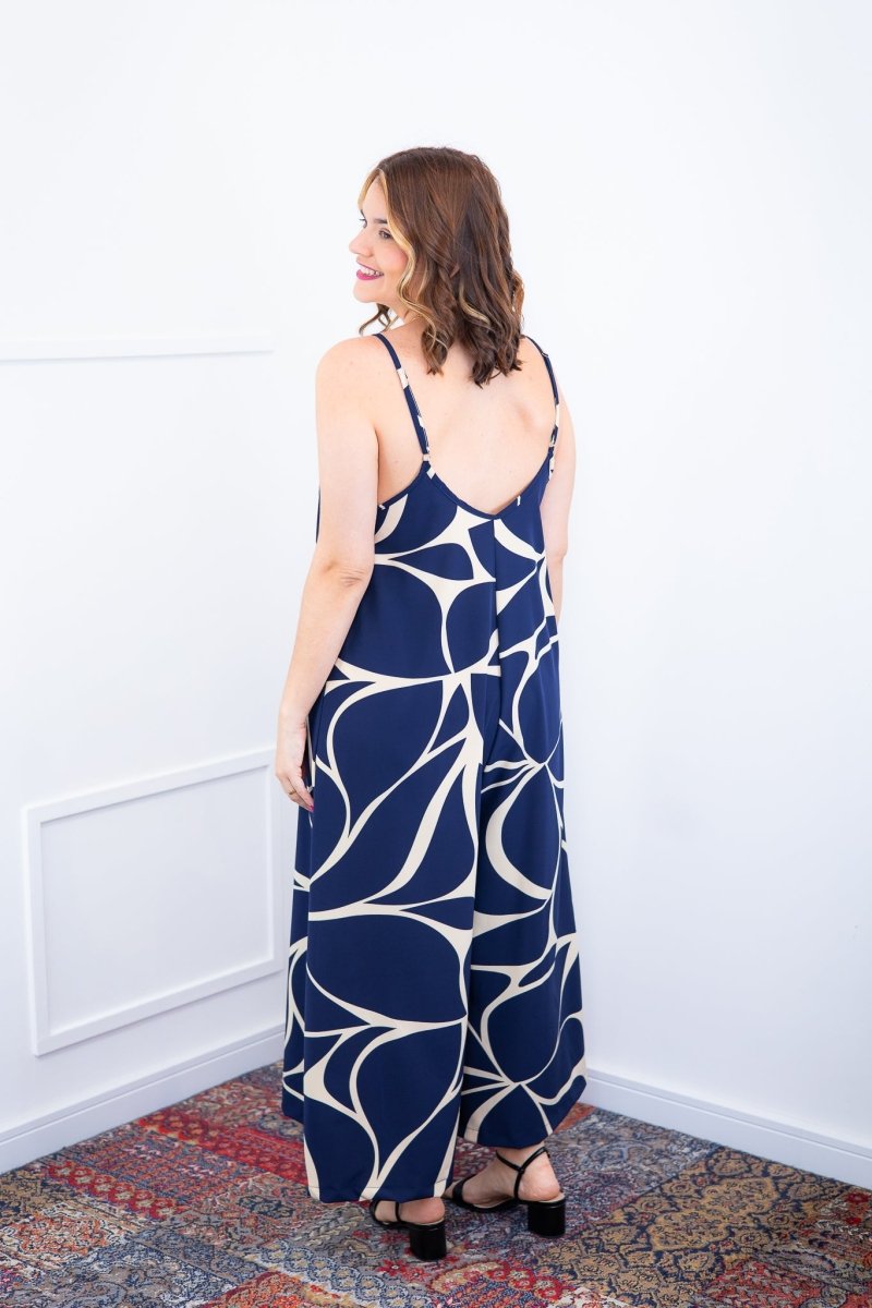 Macacão Grécia – Pantalona em Crepe com Alça Ajustável - Naguirre Shop