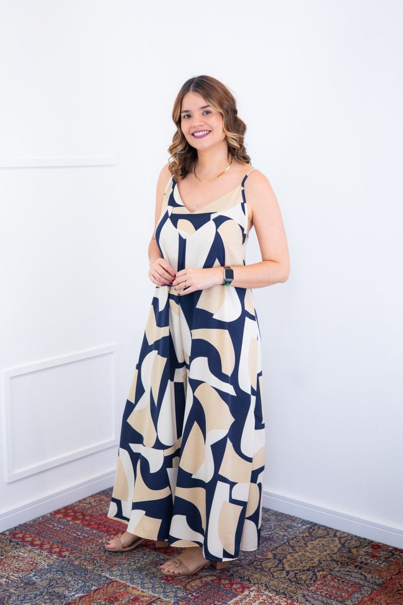 Macacão Grécia – Pantalona em Crepe com Alça Ajustável - Naguirre Shop