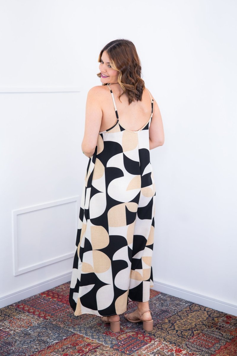 Macacão Grécia – Pantalona em Crepe com Alça Ajustável - Naguirre Shop