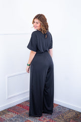 Macacão Isadora - Manga Japonesa com Calça Pantalona - Naguirre Shop