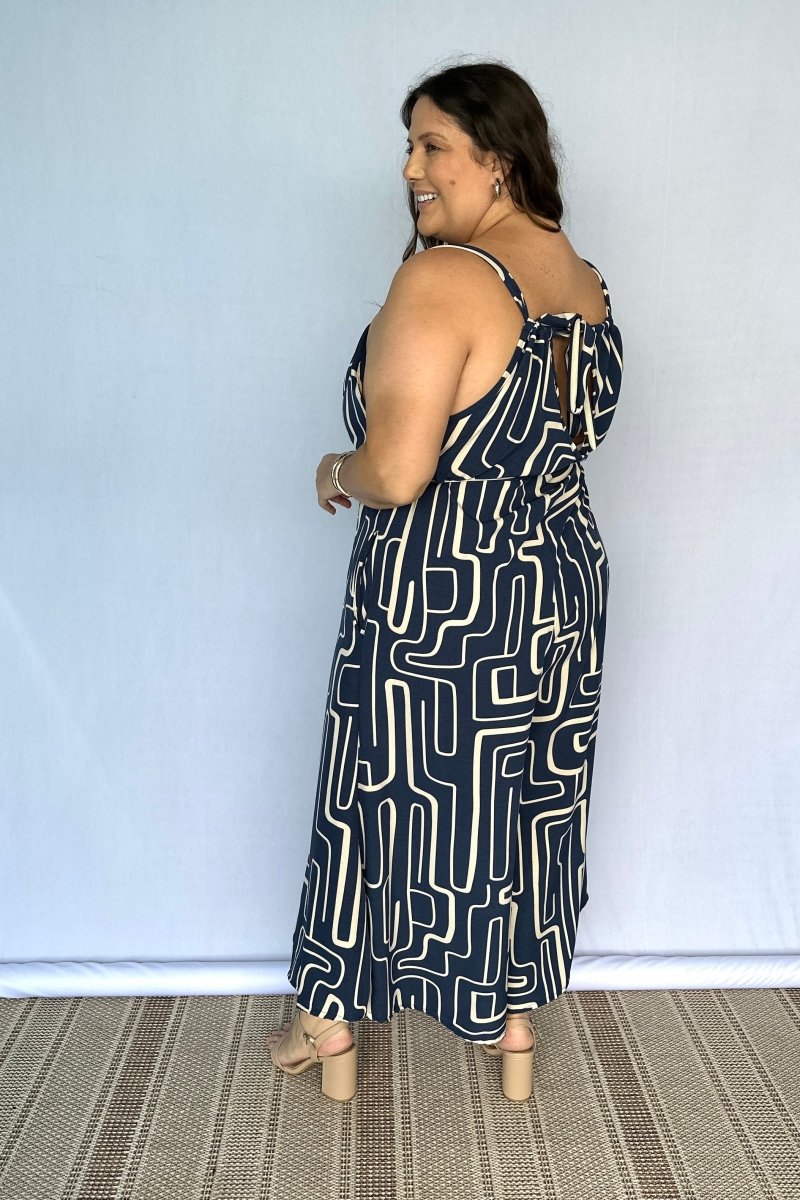 Macacão Maldivas – Pantalona em Crepe com Amarração - Naguirre Shop