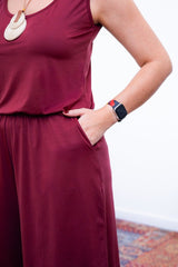 Macaquinho Dani - Regata com Bolsos Midi em Malha Confort - Naguirre Shop