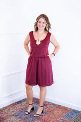 Macaquinho Dani - Regata com Bolsos Midi em Malha Confort - Naguirre Shop