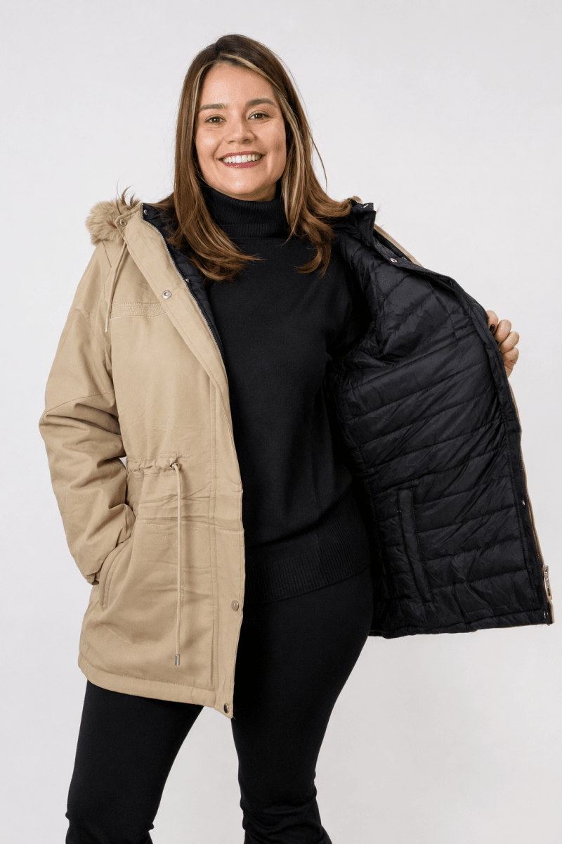 Parka que vira Casaco Puffer em Sarja Premium com Bolsos e Capuz Oversized - Naguirre Shop