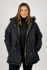 Parka que vira Casaco Puffer em Sarja Premium com Bolsos e Capuz Oversized - Naguirre Shop