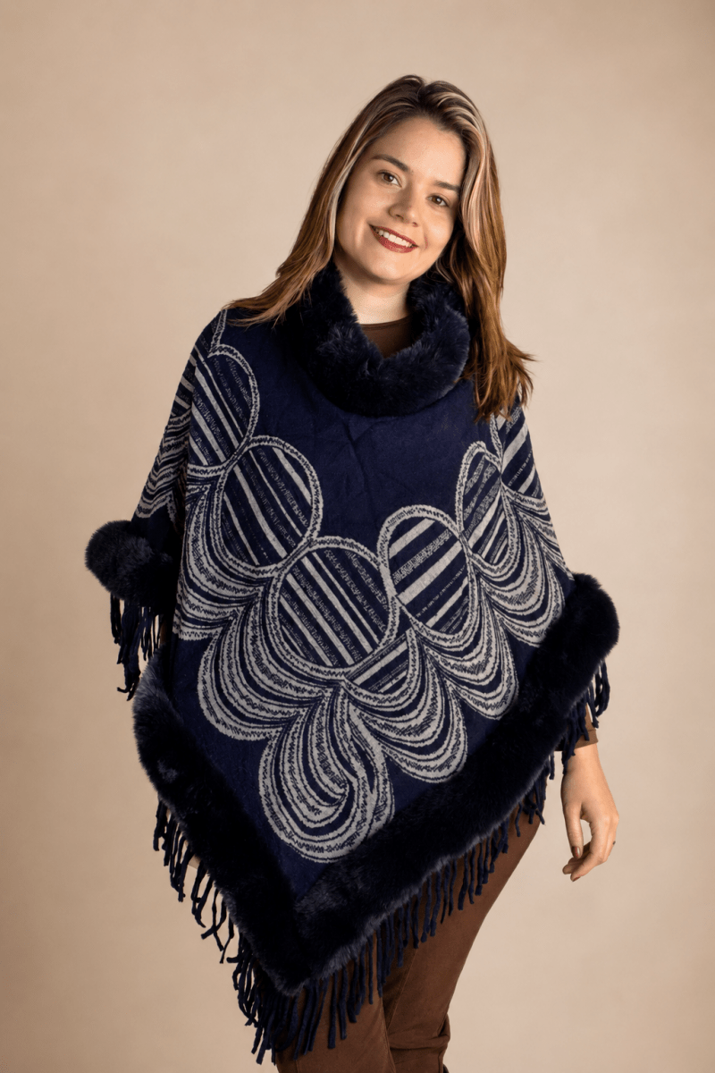 Poncho Andes com Pelúcia e Franjas - Naguirre Shop