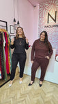 Stories de Blusa Bariloche em Lãzinha com Gola Redonda