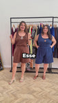 Stories de Macaquinho Dani - Regata com Bolsos Midi em Malha Confort