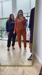 Stories de Conjunto Copenhaguen - Lãzinha Gola Redonda Calça Jogger Com Bolsos