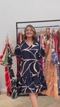 Stories de Vestido Monalisa – Midi com Manga Flare em Crepe