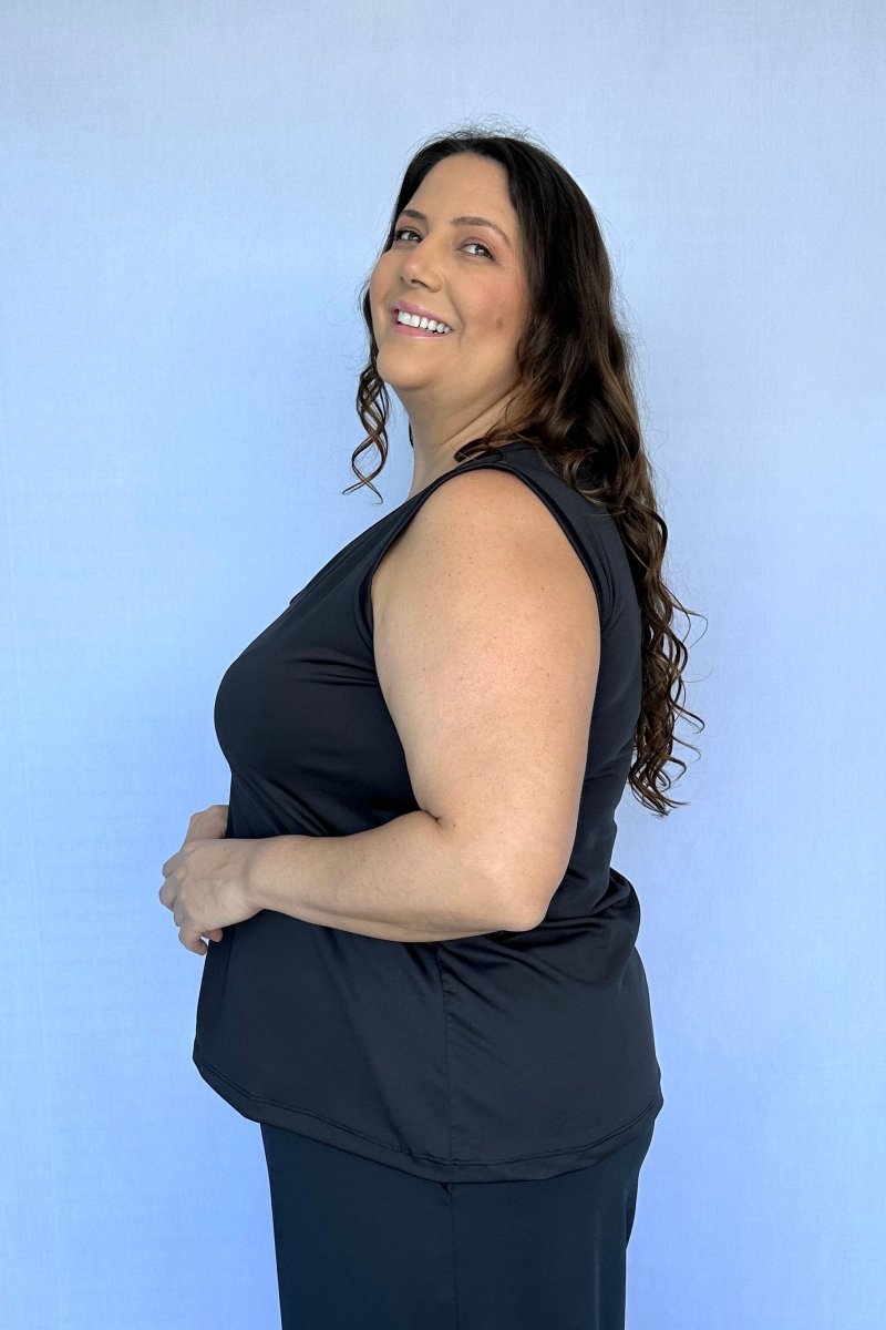 Regata Safira - Gola V em Malha Confort - Naguirre Shop