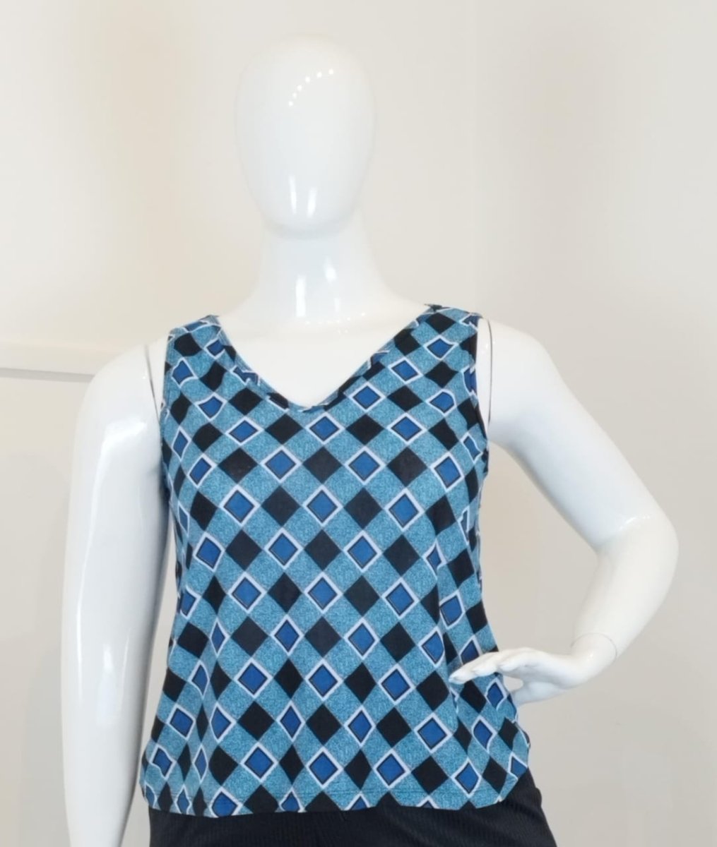Regata Safira - Gola V em Malha Confort - Naguirre Shop