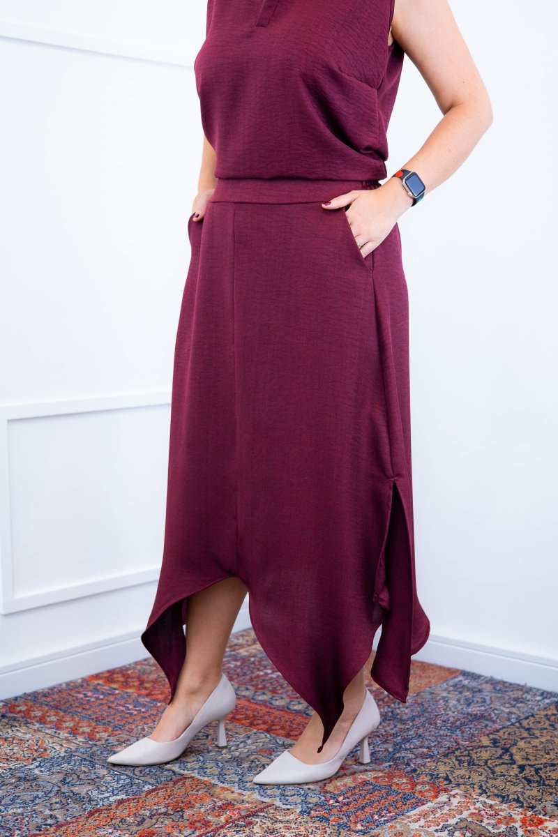 Saia Longa Luna – Com Fenda Lateral e Pontas Assimétricas em Linho Light - Naguirre Shop