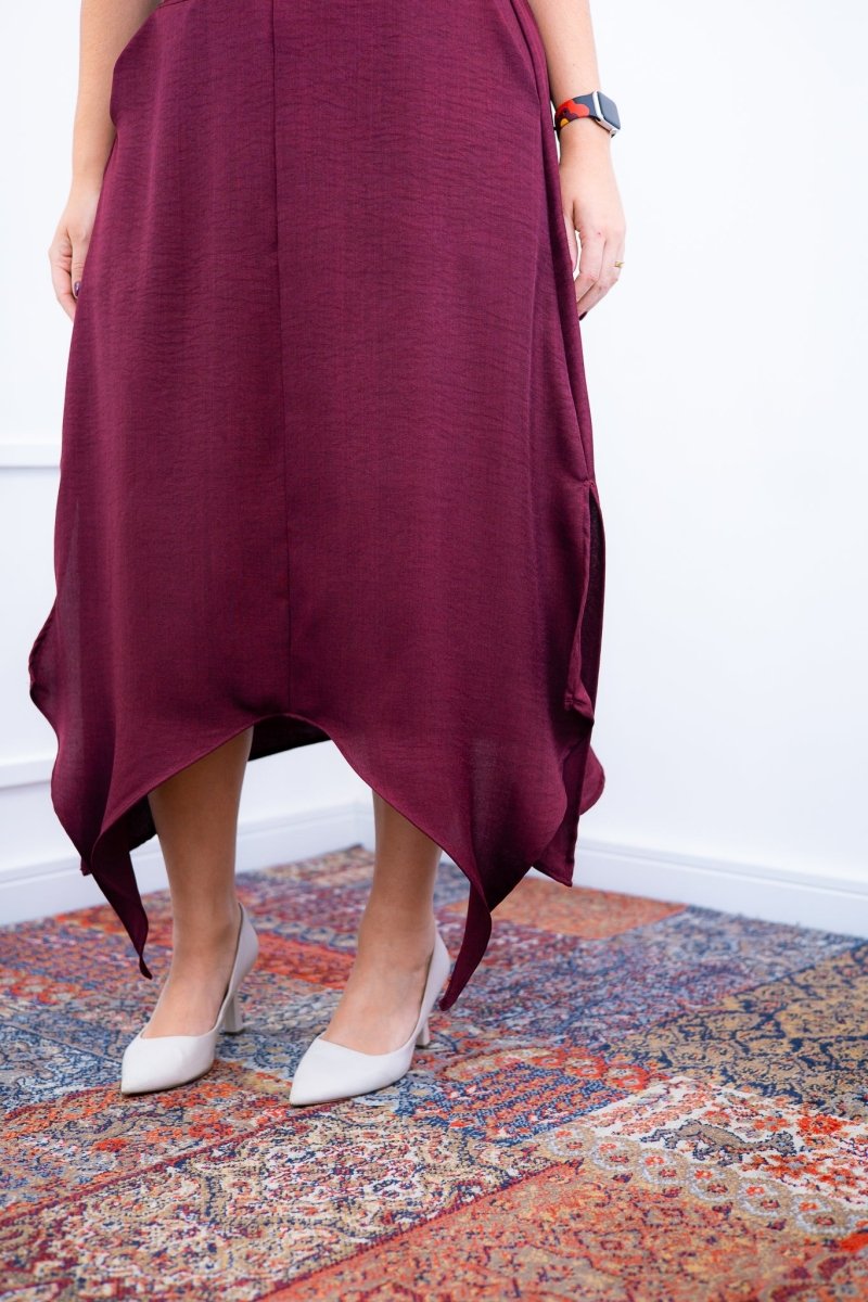 Saia Longa Luna – Com Fenda Lateral e Pontas Assimétricas em Linho Light - Naguirre Shop