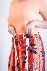 Shorts Regina - Bolsos Laterais em Malha Confort - Naguirre Shop