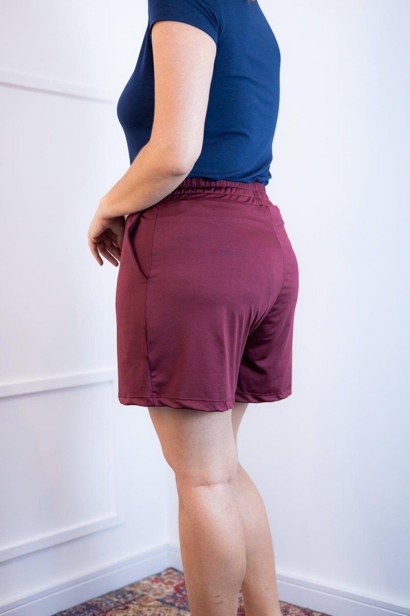 Shorts Regina - Bolsos Laterais em Malha Confort - Naguirre Shop
