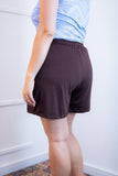Shorts Regina - Bolsos Laterais em Malha Confort - Naguirre Shop