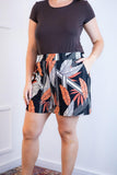 Shorts Regina - Bolsos Laterais em Malha Confort - Naguirre Shop