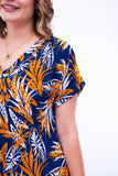 Vestido Antonella – Decote V com Fendas Laterais em Malha Confort - Naguirre Shop