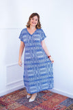 Vestido Antonella – Decote V com Fendas Laterais em Malha Confort - Naguirre Shop