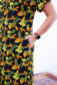 Vestido Antonella – Decote V com Fendas Laterais em Malha Confort - Naguirre Shop