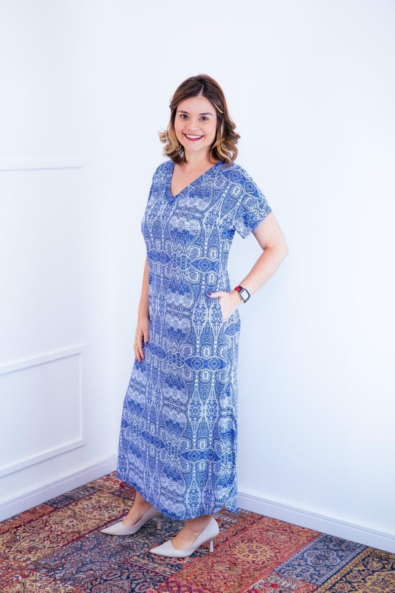Vestido Antonella – Decote V com Fendas Laterais em Malha Confort - Naguirre Shop