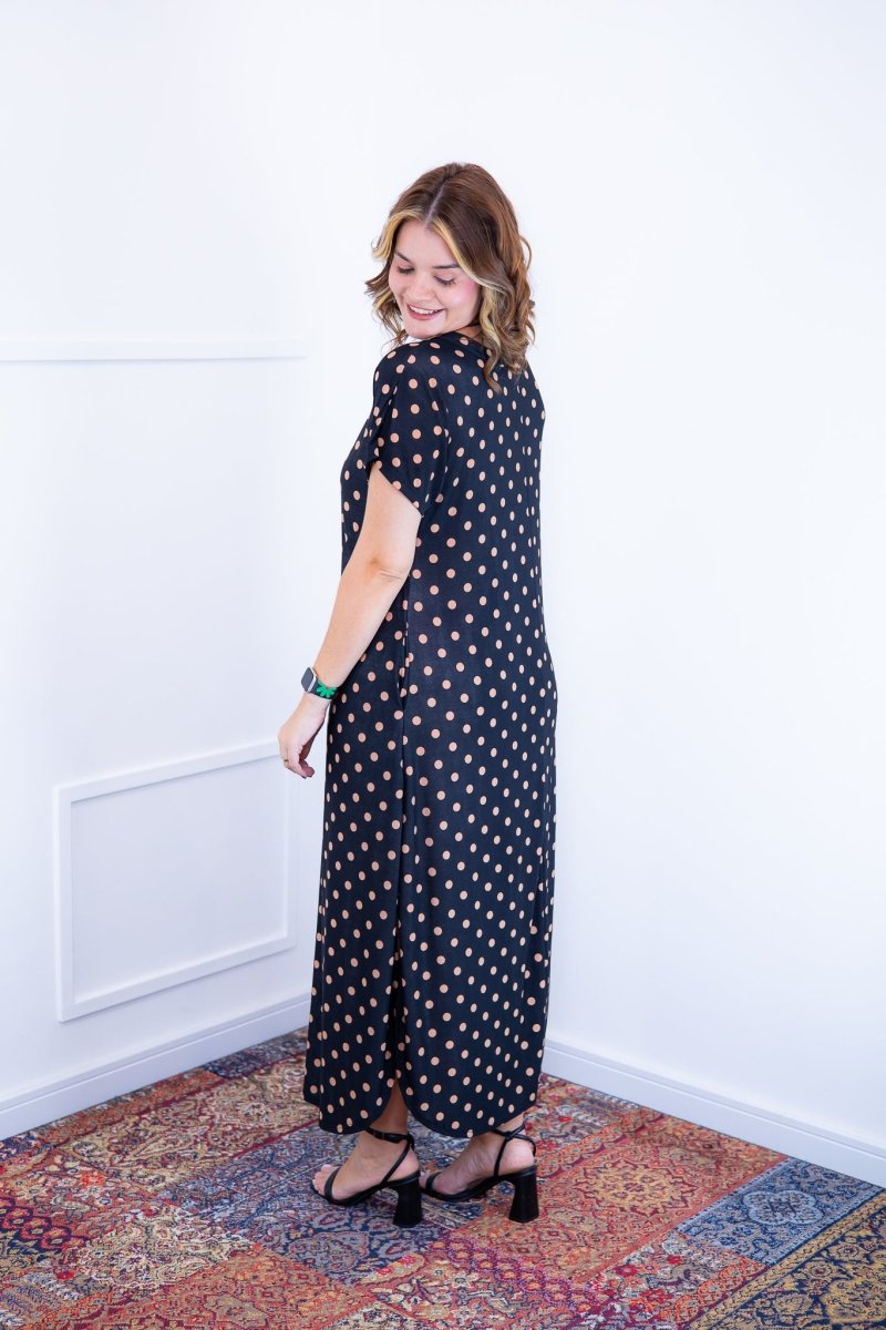 Vestido Antonella – Decote V com Fendas Laterais em Malha Confort - Naguirre Shop