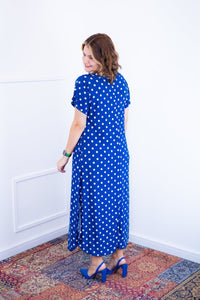 Vestido Antonella – Decote V com Fendas Laterais em Malha Confort - Naguirre Shop