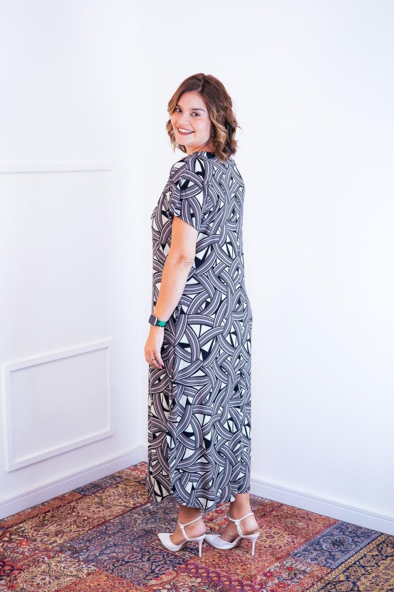 Vestido Antonella – Decote V com Fendas Laterais em Malha Confort - Naguirre Shop