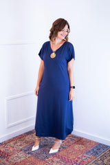 Vestido Antonella – Decote V com Fendas Laterais em Malha Confort - Naguirre Shop